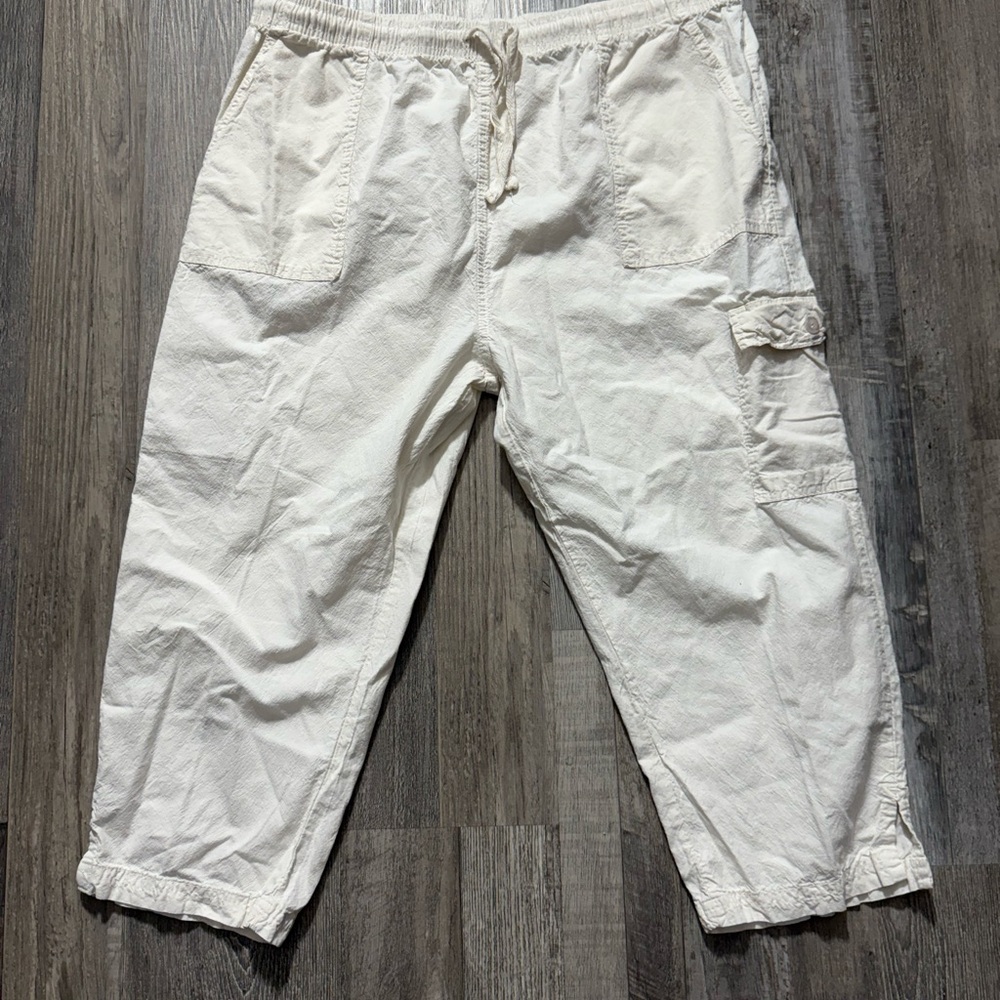 White Cargo Pants with Relaxed Fit and Elastic Waistband